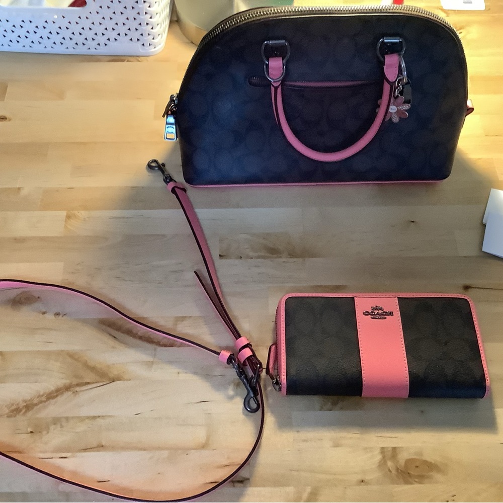 Matching Coach Purse and Wallet